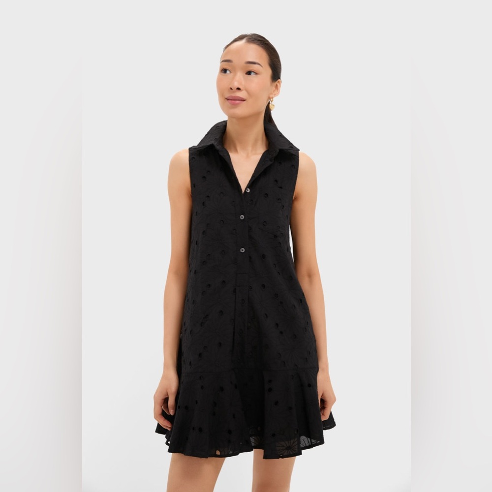 Tuckernuck Black Floral Eyelet sleeveless Dress size Medium
